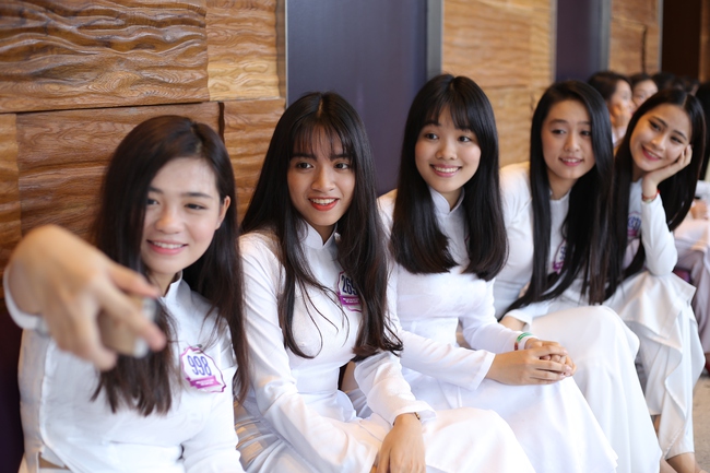 20 nữ sinh xinh đẹp n&agrave;y sẽ tranh t&agrave;i trở th&agrave;nh Miss &Aacute;o D&agrave;i Nữ Sinh VN 2016 - Ảnh 4.