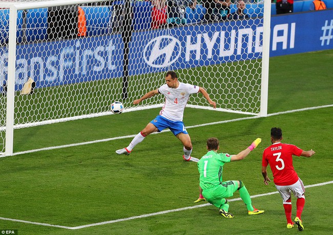 Gareth Bale rực sáng, xứ Wales qua mặt Anh giành ngôi nhất bảng B - Ảnh 8.