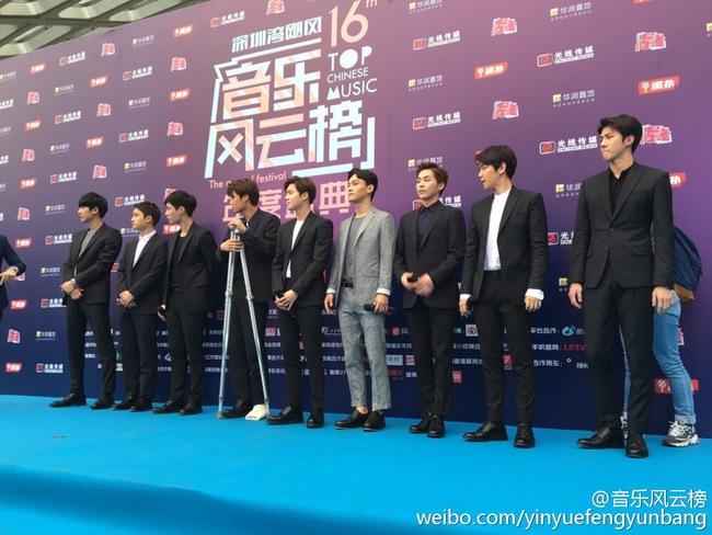 Dàn sao hot nhất Hoa - Hàn hội ngộ tại thảm xanh Chinese Top Music Awards - Ảnh 7.