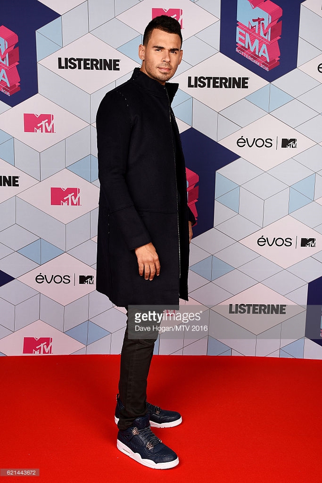 Thảm đỏ EMA 2016: Martin Garrix xuất hiện cực điển trai cùng dàn sao thế giới - Ảnh 17.