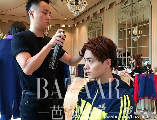 Những h&igrave;nh ảnh khiến d&acirc;n t&igrave;nh ghen tị trong đ&aacute;m cưới đẹp như cổ t&iacute;ch của sao Anh h&ugrave;ng xạ đi&ecirc;u - Ảnh 17.