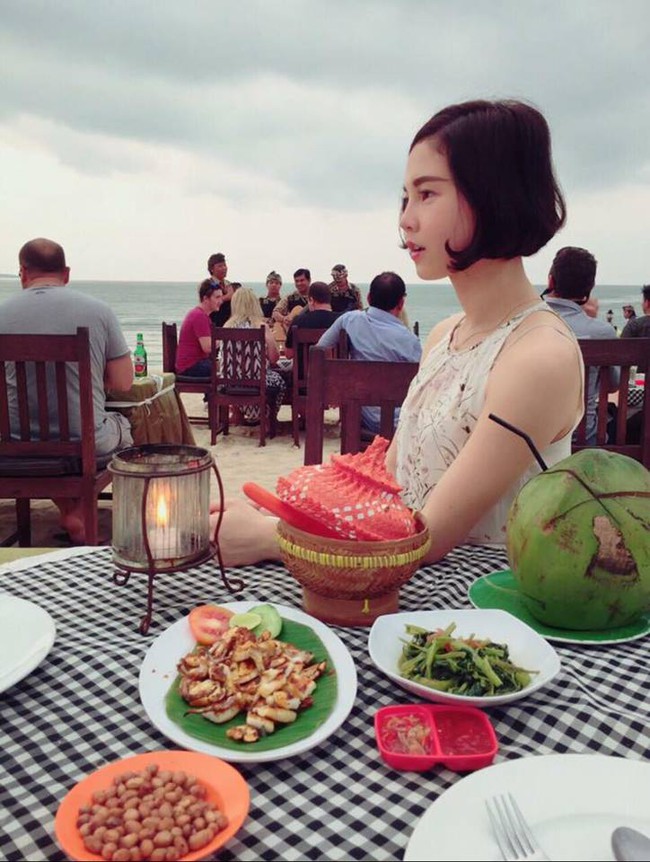 Nghe tiếp vi&ecirc;n xinh đẹp người Việt kể về c&ocirc;ng việc trong h&atilde;ng h&agrave;ng kh&ocirc;ng H&agrave;n Quốc - Ảnh 13.