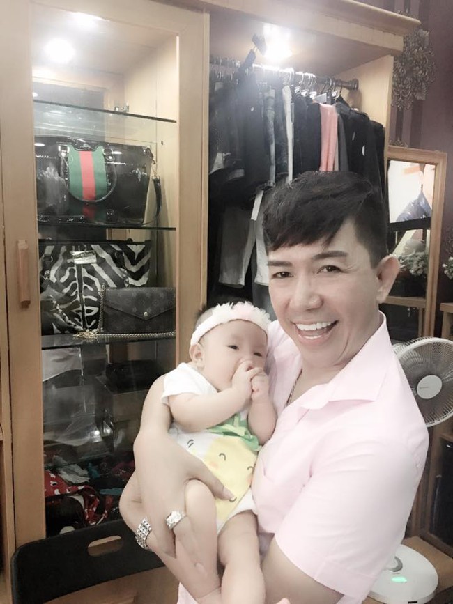 Long Nhật lần đầu khoe ảnh con g&aacute;i thứ 4 - Ảnh 3.