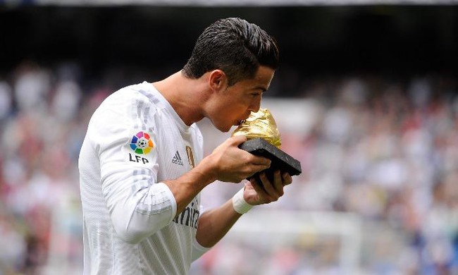 7 l&yacute; do Ronaldo xuất sắc hơn đại k&igrave;nh địch Messi - Ảnh 7.