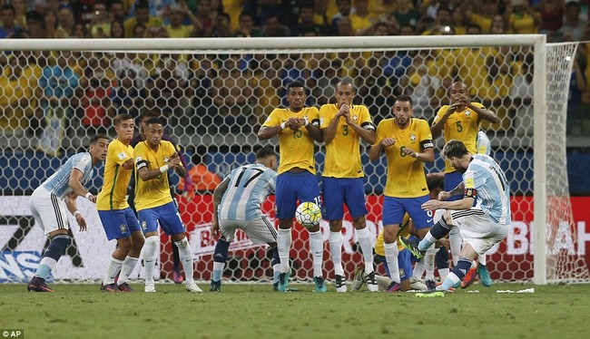 Neymar bùng nổ, Brazil vùi dập Argentina của Messi - Ảnh 8.