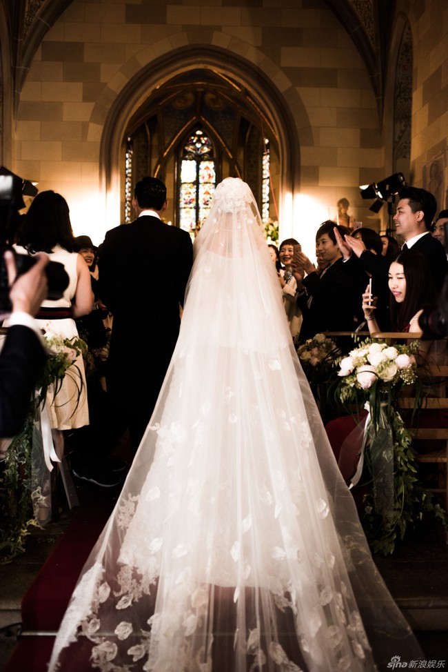 Những hình ảnh khiến dân tình ghen tị trong đám cưới đẹp như cổ tích của sao Anh hùng xạ điêu - Ảnh 51.
