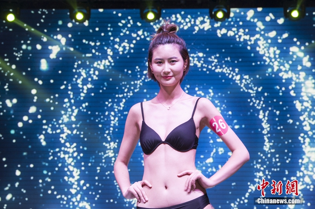 Nhan sắc thí sinh Hoa hậu Hoàn vũ Trung Quốc 2016 vấp phải nhiều phản ứng trái chiều - Ảnh 2.