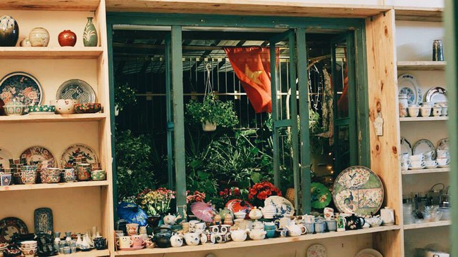 Những cửa tiệm bán đồ xinh xinh dễ thương giữa lòng Sài Gòn tấp nập - Ảnh 6.