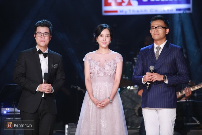 Nữ diễn viên Han Min Chae xuất hiện hỗ trợ cho Đinh Mạnh Ninh trong đêm nhạc riêng - Ảnh 4.