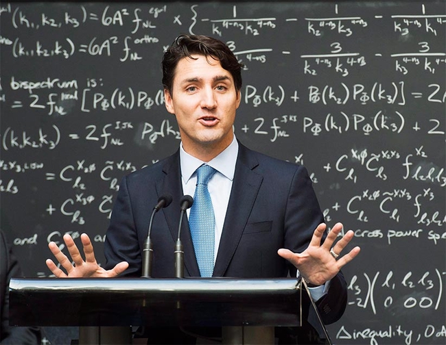 Thủ tướng Canada xỏ găng đấm bốc như võ sĩ chuyên nghiệp - Ảnh 8.