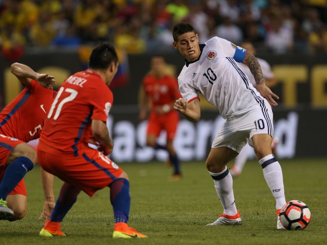 James Rodriguez bất lực nhìn Chile vào chung kết Copa America 2016 - Ảnh 7.
