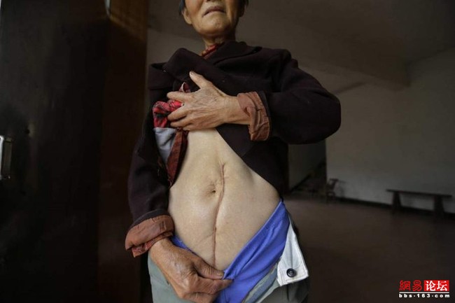 Khung cảnh hoang tàn ở ngôi làng ung thư nổi tiếng Trung Quốc khiến nhiều người không khỏi rùng mình - Ảnh 5.