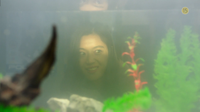 Huyền Thoại Biển Xanh: “Tiên cá” Jeon Ji Hyun cầm chiếc vòng tín vật đi tìm Lee Min Ho khắp nơi - Ảnh 9.