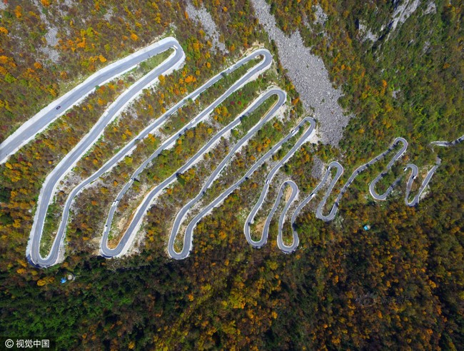 Con đường lắt léo nhất Trung Quốc: Thách bạn đi hết 72 khúc ngoặt này mà không chóng mặt - Ảnh 9.