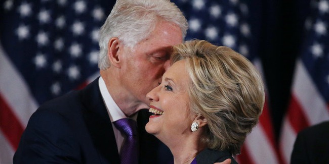 Ở tuổi 70, Bill Clinton vẫn dành cho Hillary những lời này khi bà đọc diễn văn thua cuộc: Thats my girl - Ảnh 3.