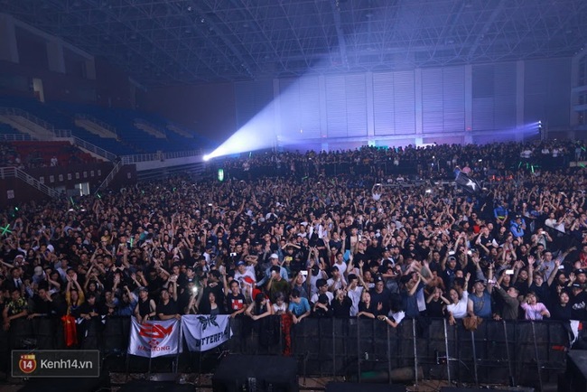 Tín đồ EDM Hà thành cuồng nhiệt với sự kiện âm nhạc lớn dịp cuối năm - Ảnh 18.
