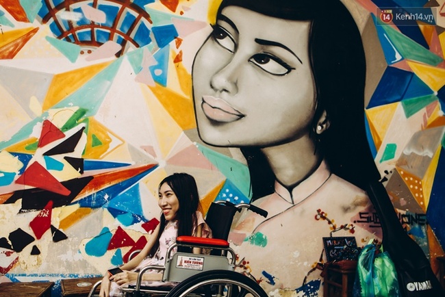Chùm ảnh xúc động về nét đẹp của những người phụ nữ khuyết tật trên sàn diễn thời trang ở Sài Gòn - Ảnh 15.