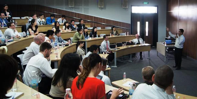 4 điều kh&aacute;c biệt giữa đại học v&agrave; học phổ th&ocirc;ng ai cũng phải gật đầu c&ocirc;ng nhận - Ảnh 2.