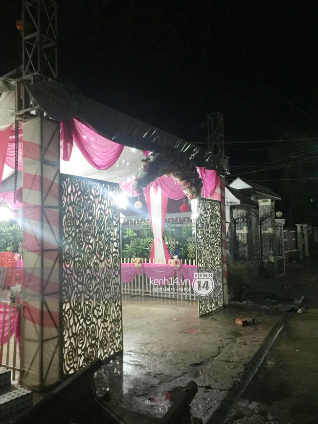 Nh&agrave; Kỳ H&acirc;n đ&atilde; rộn r&agrave;ng trang tr&iacute; chuẩn bị cho ng&agrave;y vui với Mạc Hồng Qu&acirc;n - Ảnh 4.