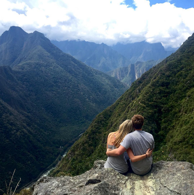 T&igrave;m ra danh t&iacute;nh của cặp đ&ocirc;i nổi tiếng, v&ocirc; t&igrave;nh c&oacute; bức ảnh cưới đẹp nhất thế giới - Ảnh 7.