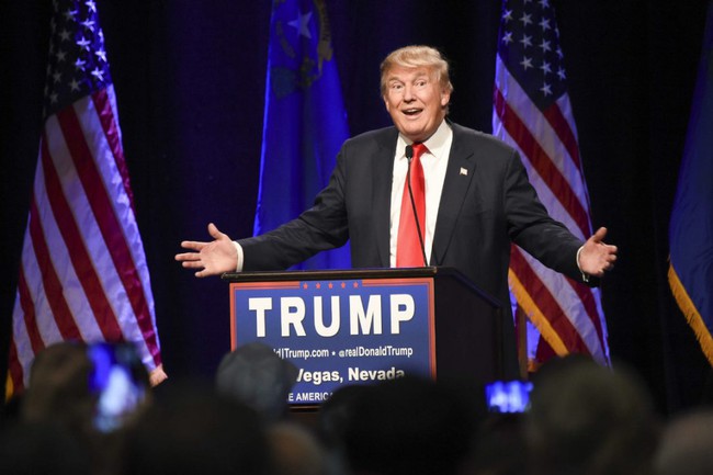 Tổng thống Mỹ Donald Trump gửi lời chúc mừng năm mới trên Twitter - Ảnh 1.