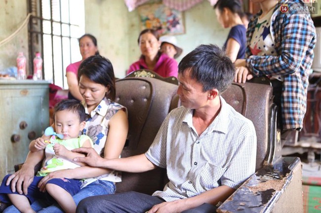 Cuộc sống hiện tại của 3 cha con b&eacute; trai bị bỏ rơi ở qu&aacute;n phở - Ảnh 6.