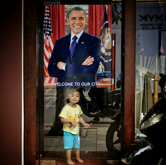 Những hình ảnh ấn tượng nhất của Tổng thống Obama trong 3 ngày ở Việt Nam - Ảnh 14.
