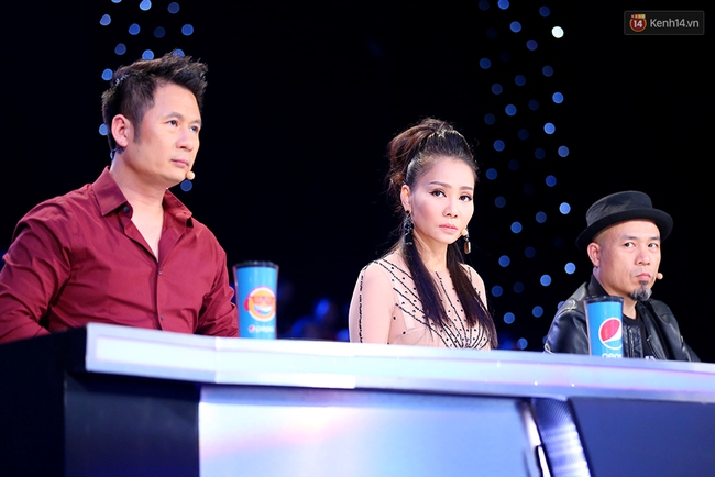 Vietnam Idol: Thu Minh nhờ fan vote cho Janice, Huy Tuấn đánh yêu Việt Thắng - Ảnh 3.