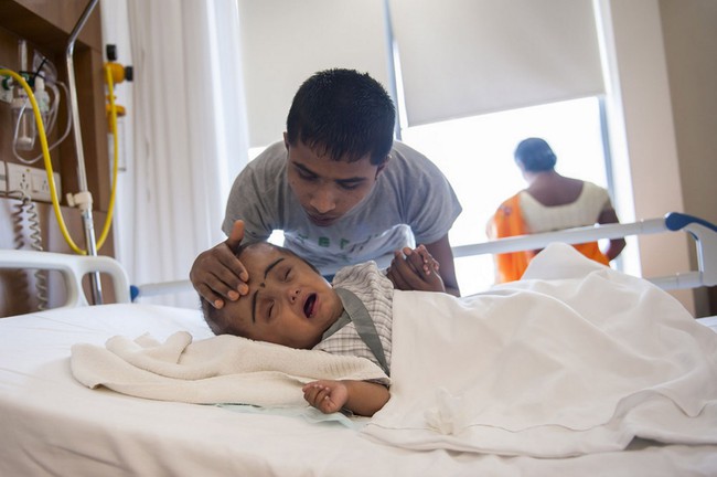 C&ocirc; b&eacute; người ngo&agrave;i h&agrave;nh tinh được t&igrave;m thấy trong ng&ocirc;i l&agrave;ng ngh&egrave;o kh&oacute;, 3 năm sau em đ&atilde; thay đổi thần kỳ - Ảnh 7.