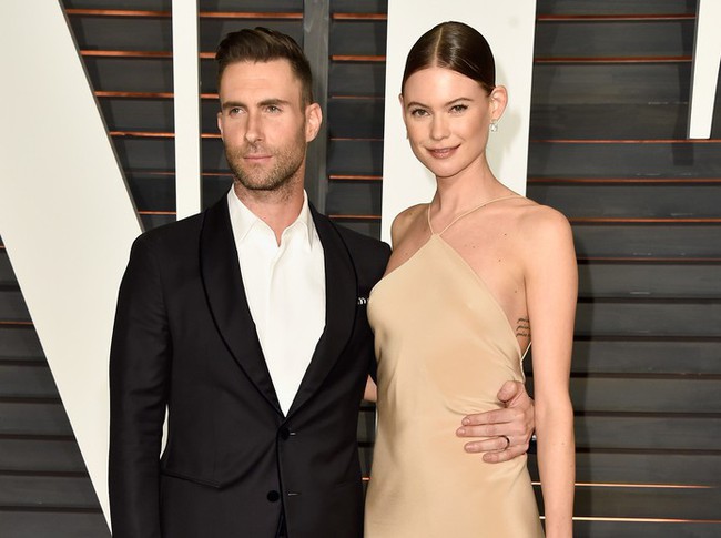 Adam Levine bất ngờ bị điều tra về nghi án hành hung vợ và con gái mới sinh - Ảnh 1.