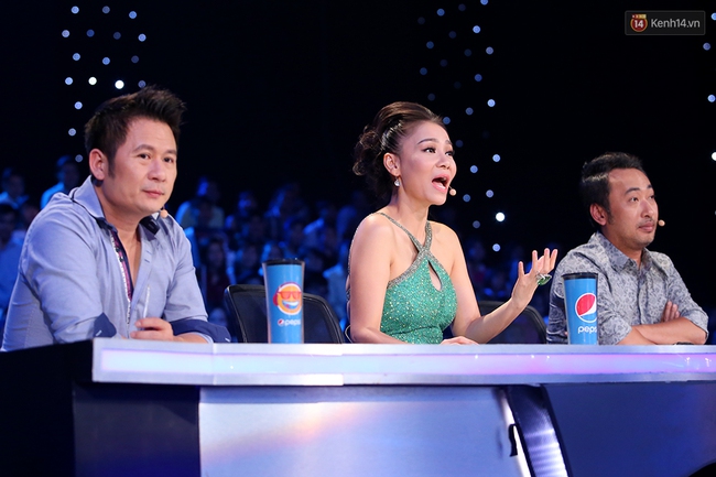 Vietnam Idol: Thảo Nhi ra về, Bằng Kiều nhận xét Việt Thắng nhìn đần vì quá tập trung - Ảnh 3.