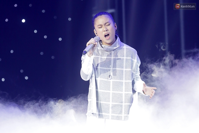 The Voice Kids: Đông Nhi khóc nức nở vì học trò gặp áp lực, Noo đội nón lá lên sân khấu - Ảnh 24.
