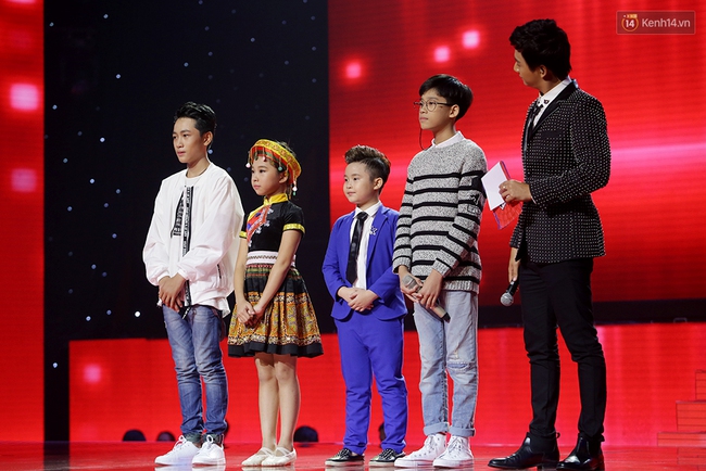 The Voice Kids: Đông Nhi chia tay cô bé bị dư luận ném đá, Vũ Cát Tường loại thiên thần người Nga - Ảnh 23.