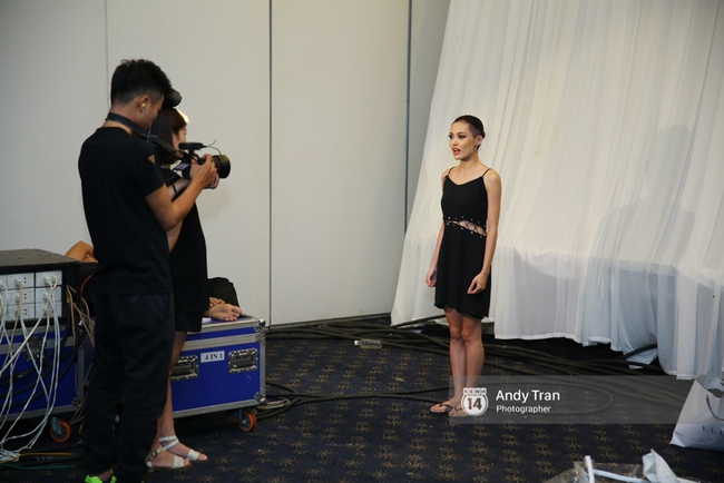 Hơn 1 tỷ đồng sẽ rơi v&agrave;o tay Qu&aacute;n qu&acirc;n Vietnams Next Top Model 7! - Ảnh 29.