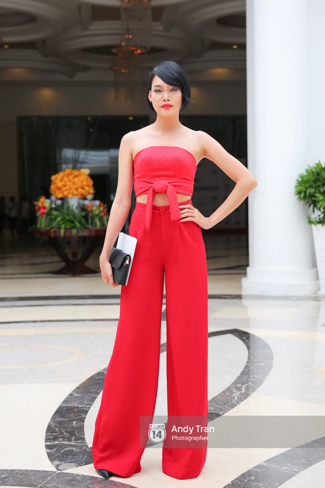 Hơn 1 tỷ đồng sẽ rơi v&agrave;o tay Qu&aacute;n qu&acirc;n Vietnams Next Top Model 7! - Ảnh 16.