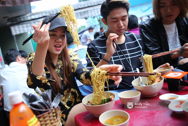 Mì bay đâu chỉ đẹp lạ, nó còn ngon và bắt vị lắm ấy chứ! - Ảnh 16.