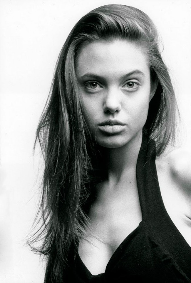 Mấy ai từ năm 15 tuổi đã sở hữu vẻ đẹp của đại minh tinh như Angelina Jolie? - Ảnh 16.