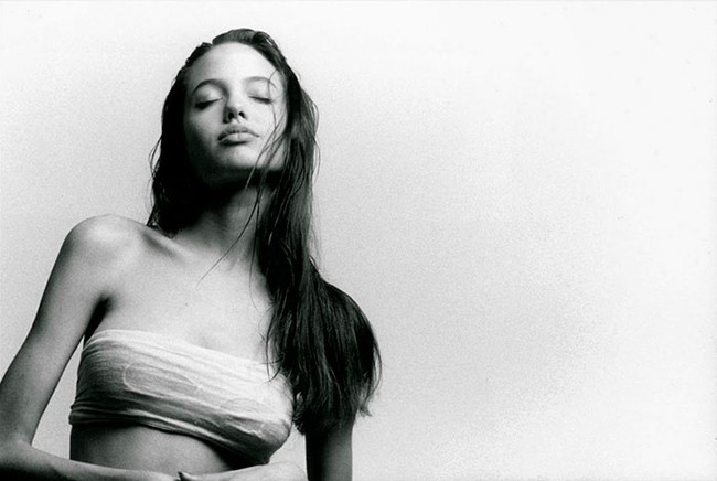 Mấy ai từ năm 15 tuổi đã sở hữu vẻ đẹp của đại minh tinh như Angelina Jolie? - Ảnh 14.