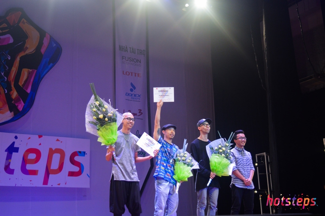 Xem lại những m&agrave;n nhảy cực kỳ ho&agrave;nh tr&aacute;ng v&agrave; c&ocirc;ng phu của Hotsteps 2016 - Ảnh 15.