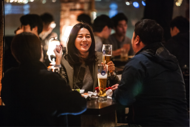 Sưởi ấm tr&aacute;i tim với gia đ&igrave;nh nhỏ của b&eacute; Mason, Kim Ha Neul v&agrave; L&yacute; Trị Đ&igrave;nh - Ảnh 3.