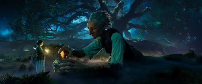The BFG - Nếu c&ograve;n muốn n&iacute;u giữ mộng mơ, xin mời đến xứ sở Khổng Lồ - Ảnh 6.
