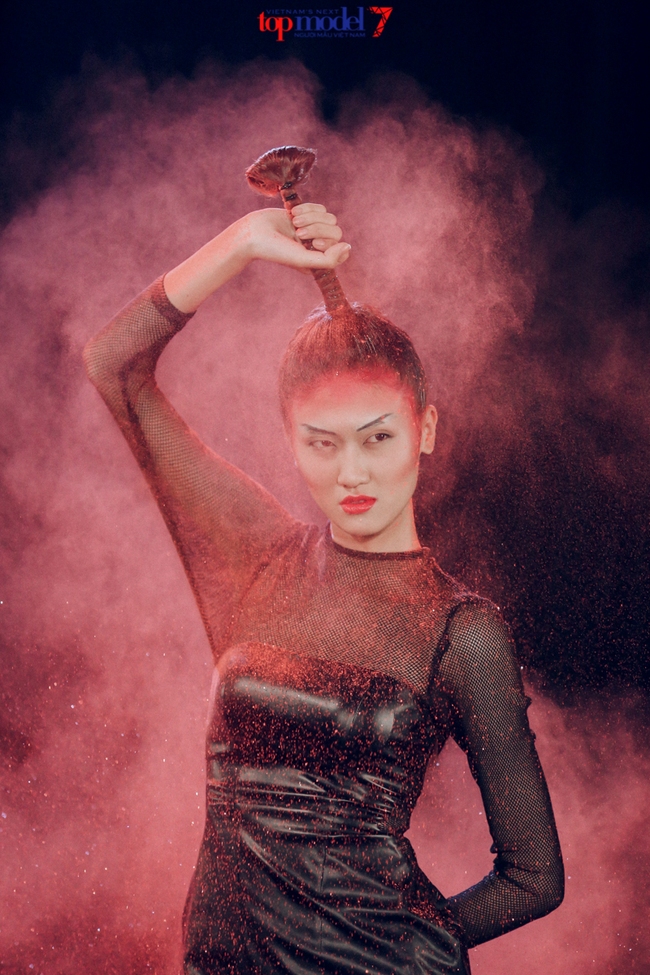 Học hỏi Ba Lan nhưng h&igrave;nh hiệu Vietnams Next Top Model vẫn đẹp xuất sắc - Ảnh 29.