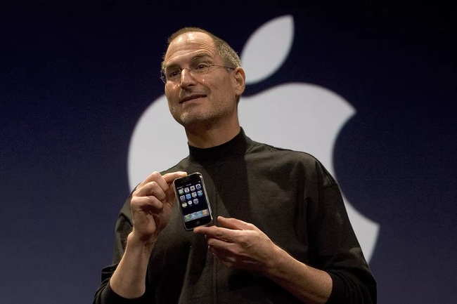 Đừng chê iPhone 7 nữa, iPhone đời đầu cũng đâu có jack cắm tai nghe... bình thường - Ảnh 1.