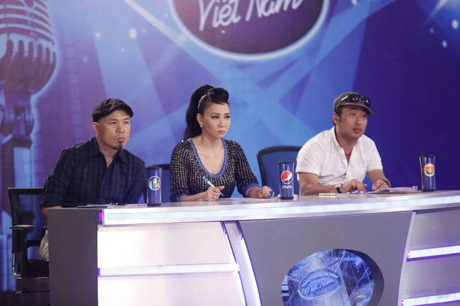 Vietnam Idol: Thu Minh bày thí sinh... bịa khi lỡ quên lời bài hát - Ảnh 1.