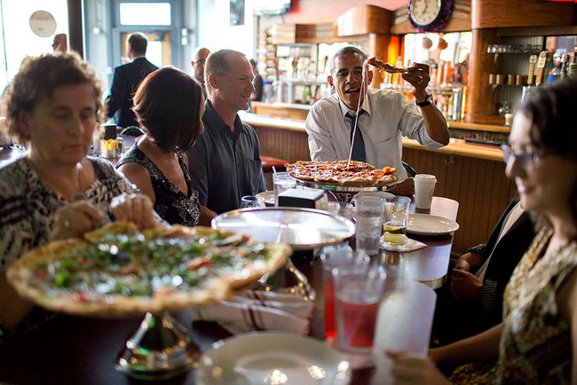 Nhiếp ảnh gia Nhà Trắng chụp 2 triệu bức ảnh Tổng thống Obama trong 8 năm - Ảnh 11.