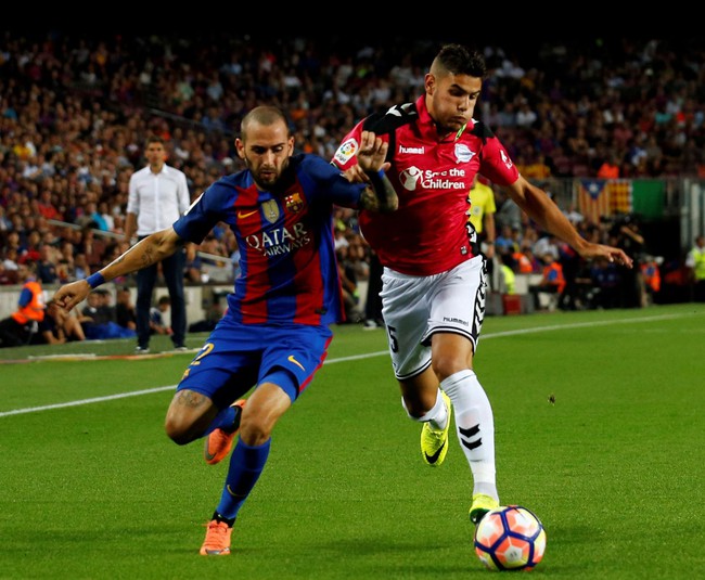 Song s&aacute;t Suarez - Messi dự bị, Barcelona thua sốc đội b&oacute;ng mới l&ecirc;n hạng ngay tr&ecirc;n s&acirc;n nh&agrave; - Ảnh 3.