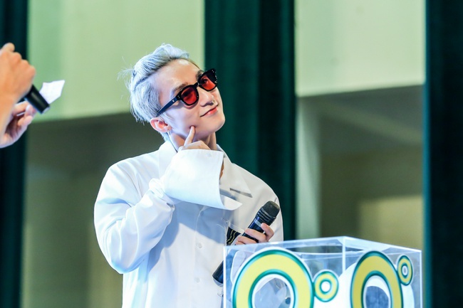 Kh&ocirc;ng thể ngờ định mệnh đ&atilde; đưa fan-boy v&agrave; Sơn T&ugrave;ng M-TP... đến b&ecirc;n nhau! - Ảnh 9.