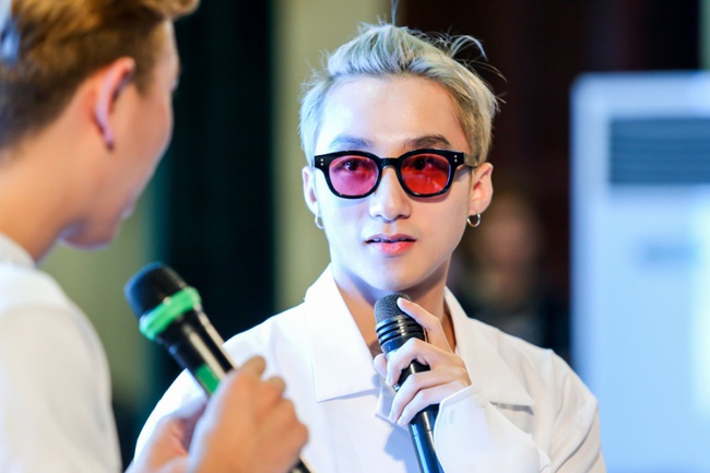 Kh&ocirc;ng thể ngờ định mệnh đ&atilde; đưa fan-boy v&agrave; Sơn T&ugrave;ng M-TP... đến b&ecirc;n nhau! - Ảnh 11.