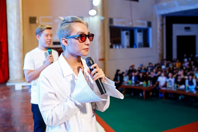 Kh&ocirc;ng thể ngờ định mệnh đ&atilde; đưa fan-boy v&agrave; Sơn T&ugrave;ng M-TP... đến b&ecirc;n nhau! - Ảnh 3.