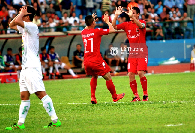 Công Vinh quá nhanh, quá nguy hiểm, Bình Dương hủy diệt HAGL 5-0 - Ảnh 5.